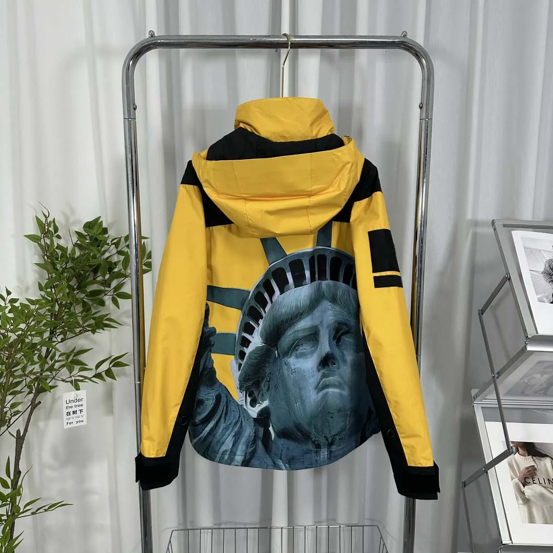 2024 Best Quality 1:1 Statue of Liberty Printed Women Men Windbreaker Jacket Coat Loose Hooded Logo Embroidery Men Casual Jacket