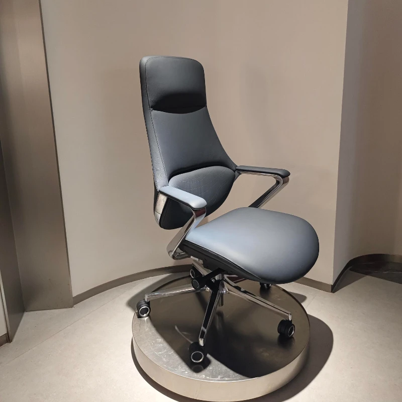 كرسي مكتب ناعم بمسند للذراعين، طويل القامة، مصمم حديث، كرسي مكتب مريح من الجلد، أثاث مكتبي سيلا دي إسكريتوريو #5
