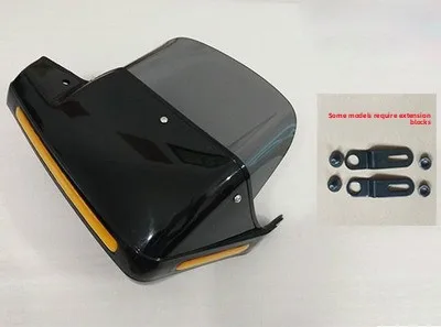 검정색 핸드 가드 + 회색 챙 + 확장 블록