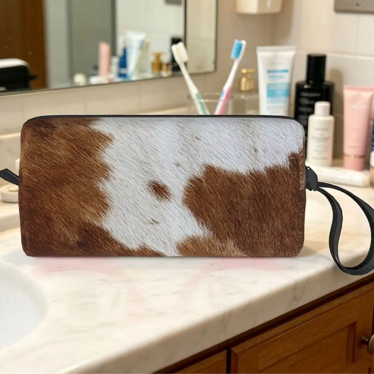 Stylish Cow Fur Cowhide Texture Cow Skin Print Patter Makeup Bag Cosmetic Organizer Storage Dopp Kit Beauty Travel Pencil Case