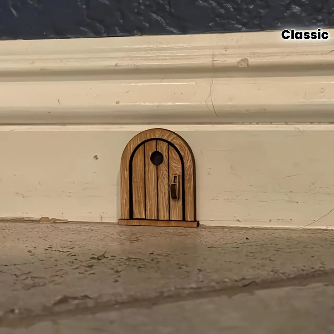 Handmade Wooden Mouse Hole Door Decoration - Retro - Style Wood - Grain Wall Art, Easy Install Indoor/Outdoor Decor for Hom