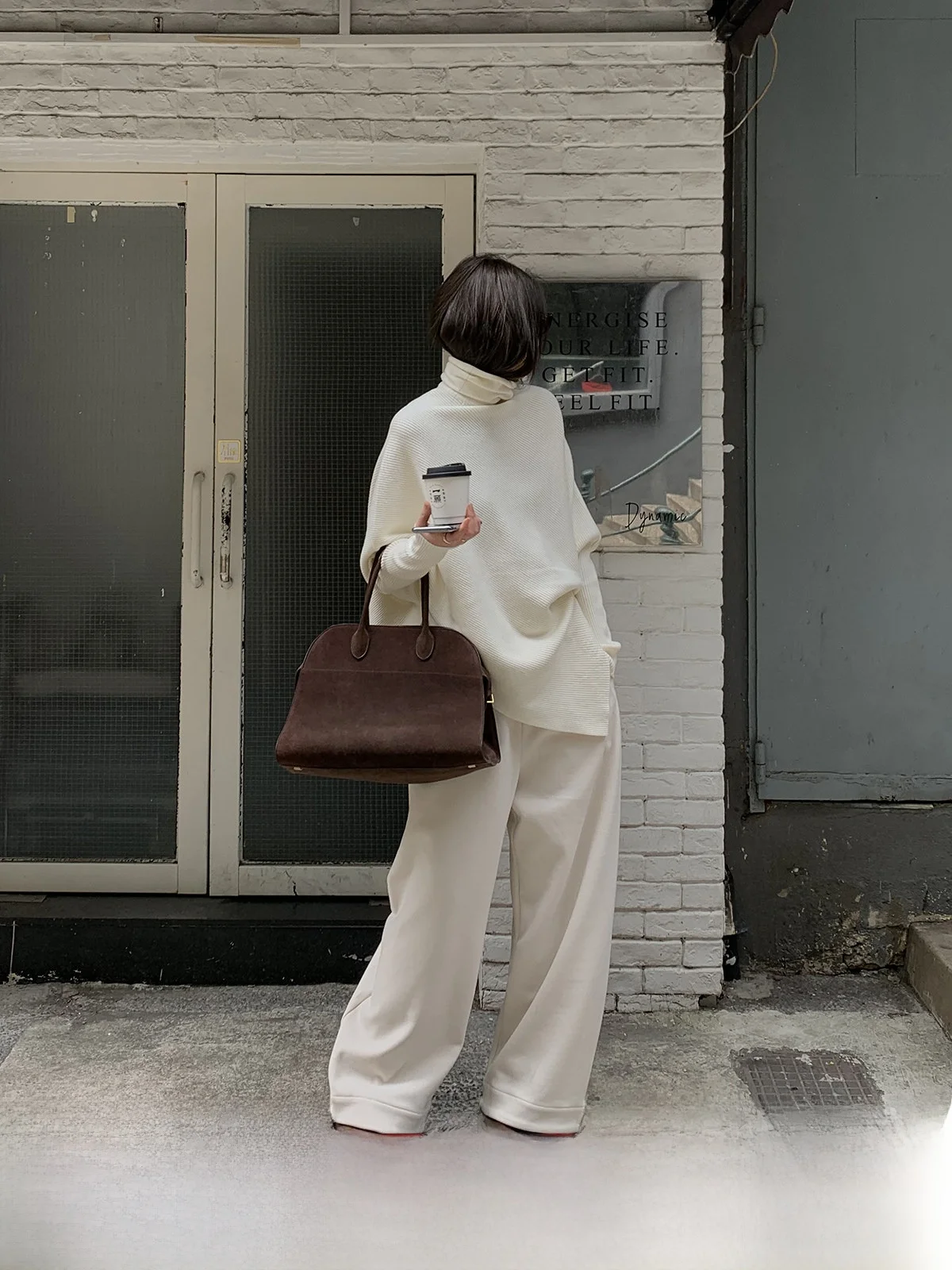 

Gakee Official High Collar Batwing Sve Sweater Women's Autumn Winter Mid-Length Unique Knitted Top Faionable Commute Sle