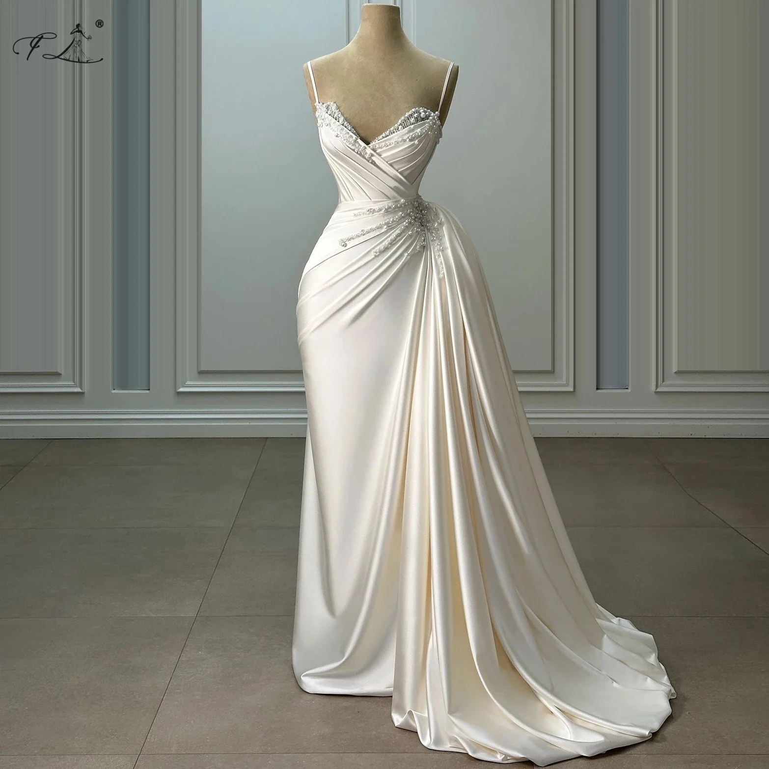 

Strapless satin evening gown with long train side embellished with pearls gala dresses elegant prom dresses Simple formal dress