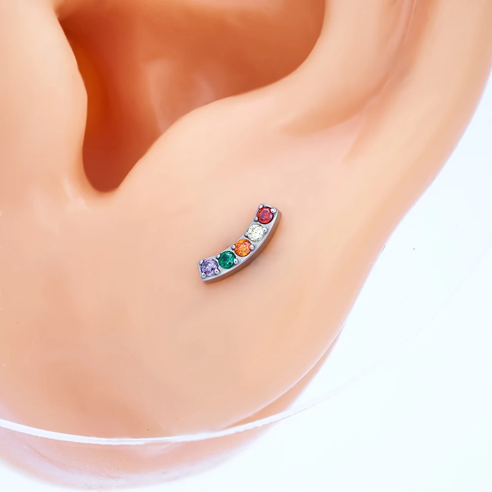 1PC F136 Titanium Ear PIERC Curved Bar Earrings 5 CZ Paved Top Cartilage Threaded Labret Stud Tragus Lip Ring Piercing Jewelry
