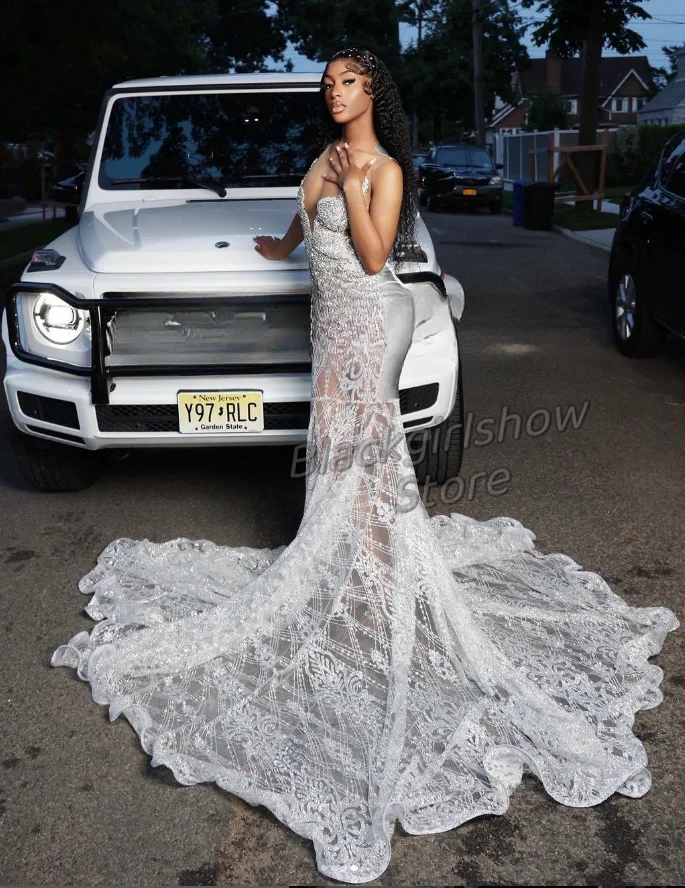 Luxury Diamante Silver Long Prom Dress 2024 For Black Girls Glitter Beaded Sheer Queen Mermaid Dresses Celebrity Evening Gowns