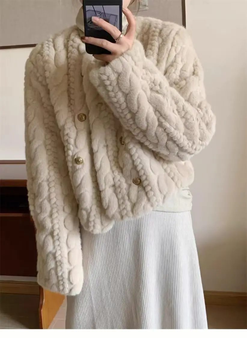 Soft and Warm Short Loose Mink Velvet Women's Coat, Round Neck Double-Breasted, Padded