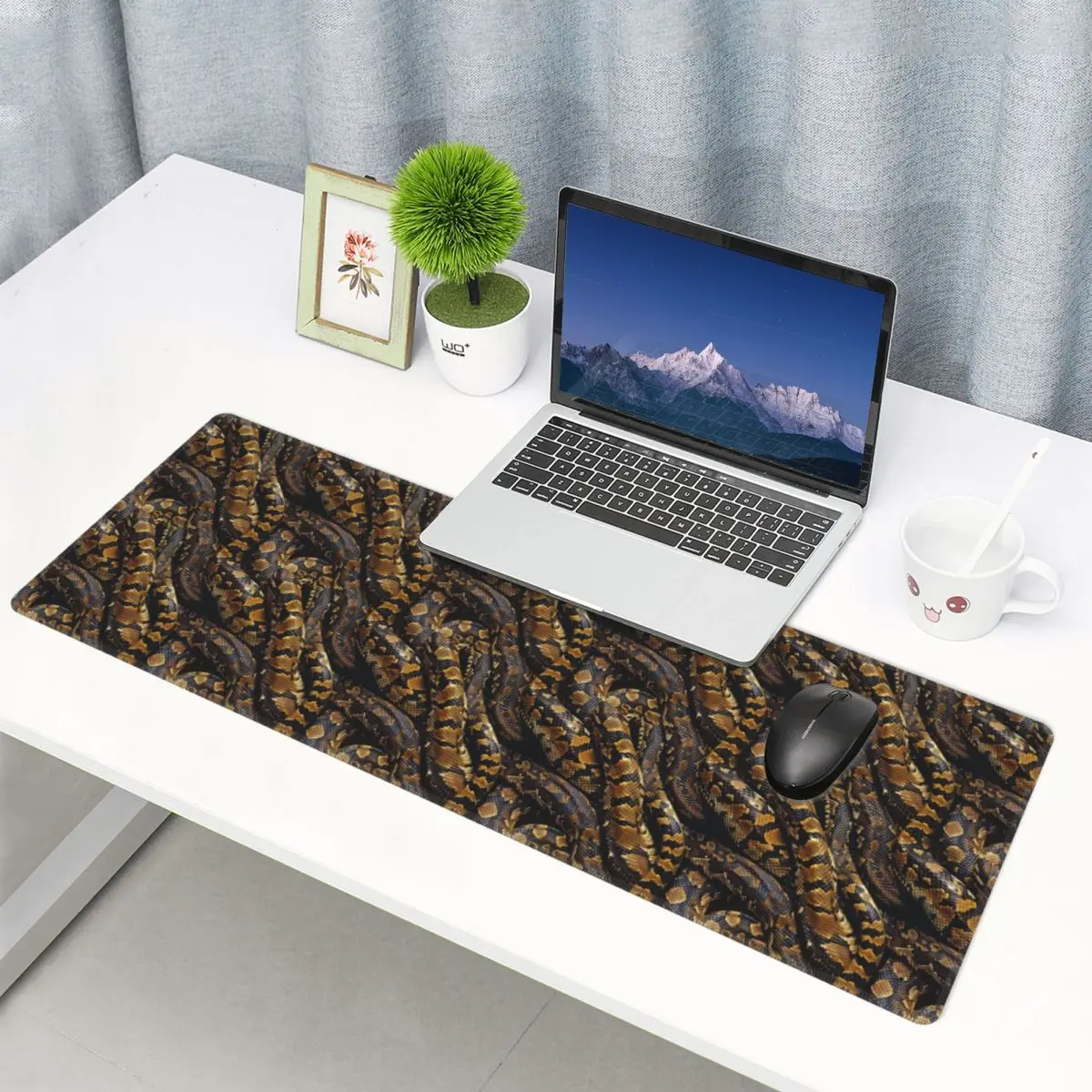 Large Mouse Pad Snakes On A Train Gamer PC Laptop Mats Keyboard Carpet Computer Gaming Office Accessories Desk Mat
