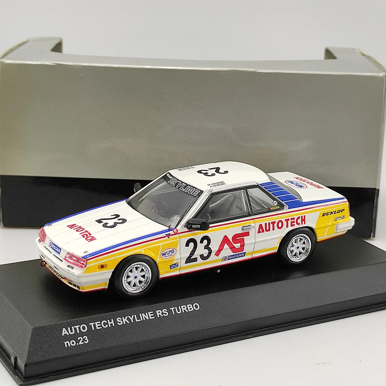 Defectivo KYOSHO escala 1:43 AUTO TECH Skyline RS modelo de coche de aleación turboalimentada