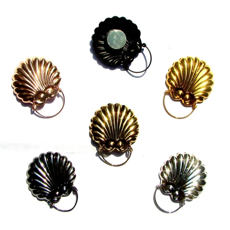 Magnetic Eyeglasses Holders Pin Brooches Steel Sea Scallop Shell Strong Magnet Sunglasses Goggles Badge Holder Fashion Accessory