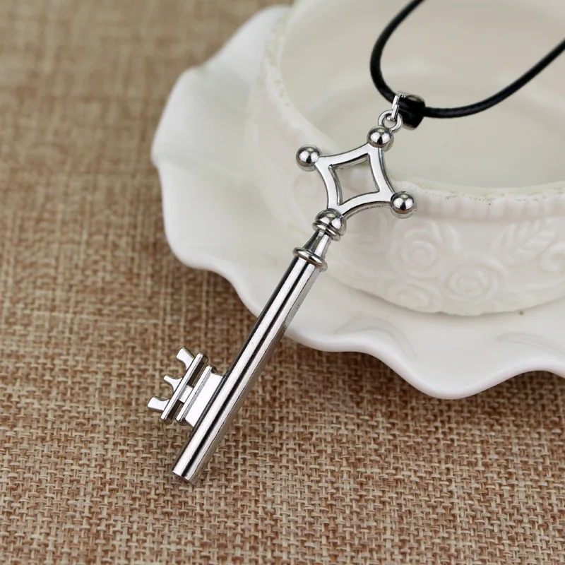 Attack On Titan Necklace Eren Key Shingeki No Kyojin Pendant Fashion Vintage Retro Anime Jewelry For Men Cosplay - view 4