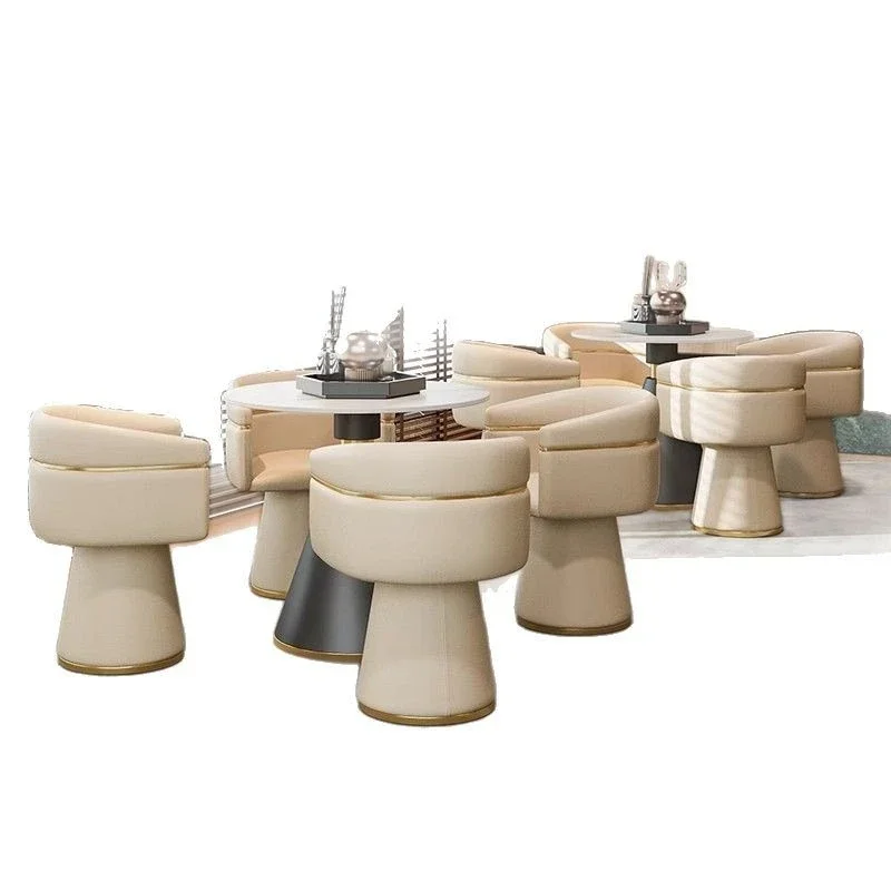 The hotel negotiates table and chair combinations, light luxury leisure sofas, and lounge ch airs