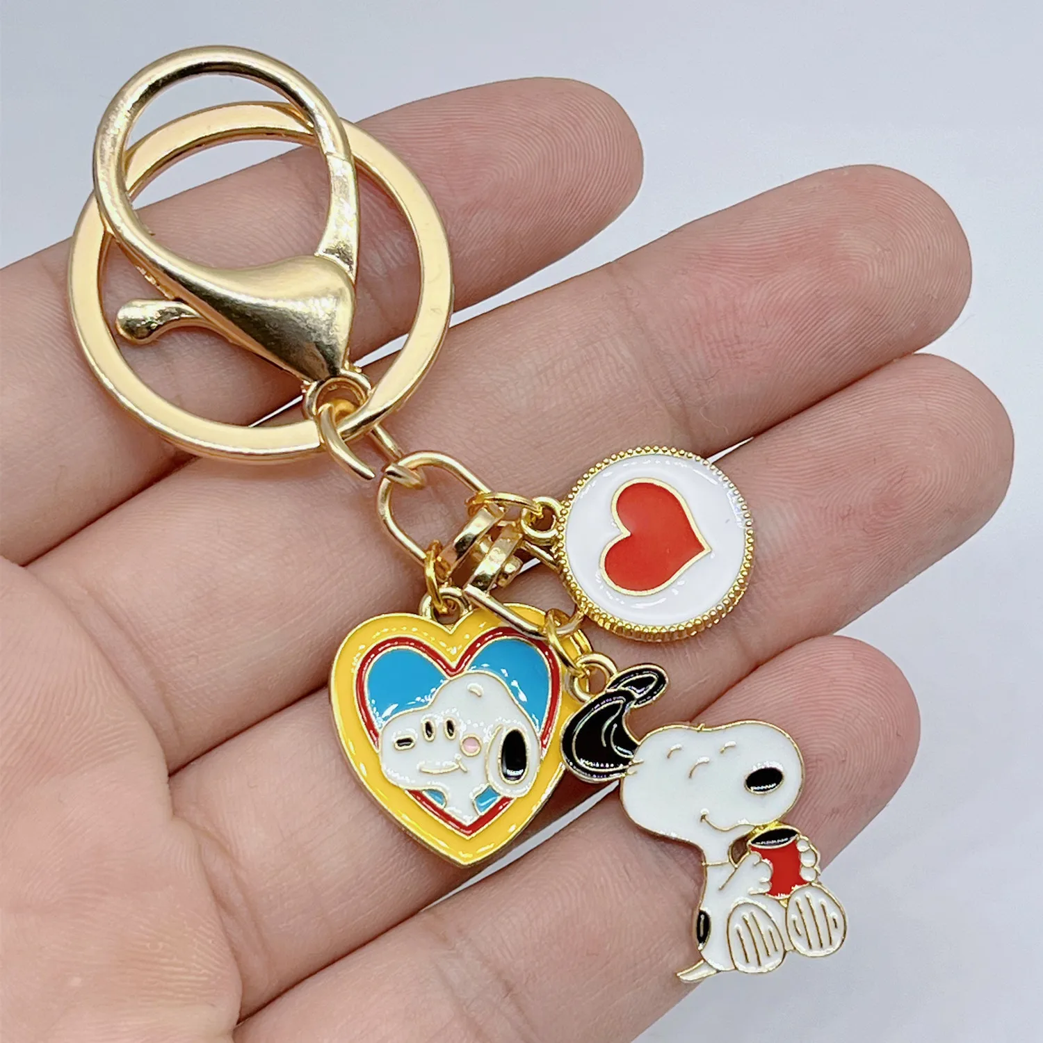 Creative Snoopy Cartoon Keychains Puppy Cute Pendant Car Keychain Bag Accessories Charms Key Ring Pendant Kids Birthday Gifts