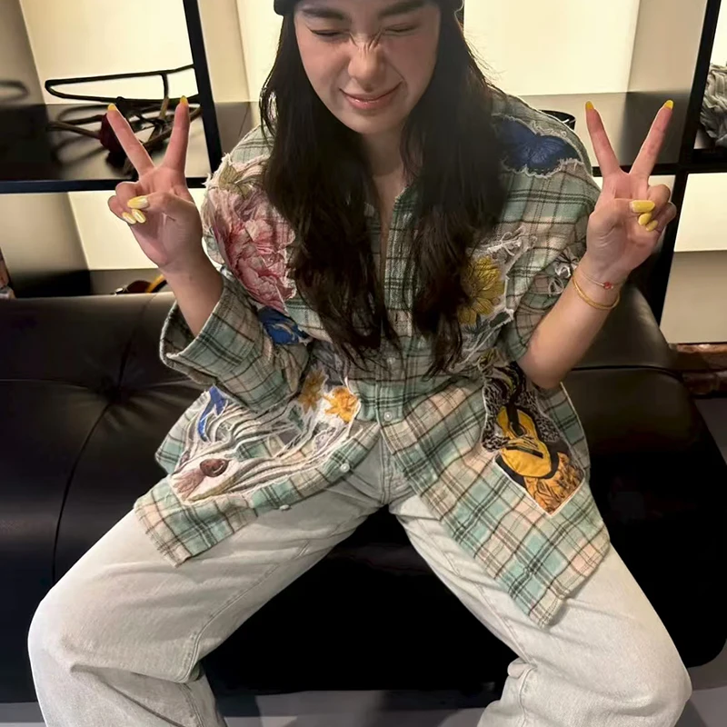 

Ladies' Heavy Industry Plaid Loose Shirt, Fashionable Casual Flower Top, High Quality Cotton Shirt, 2025 Autumn, New Style