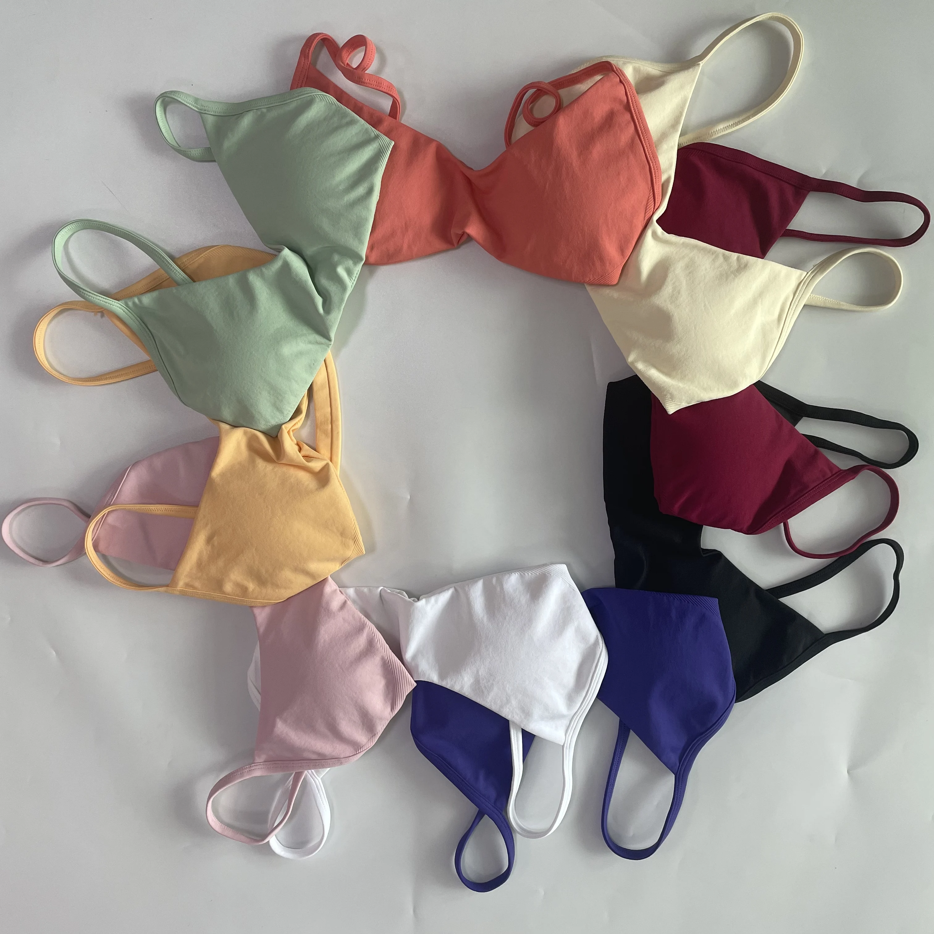 Pericic Sport-BH mit Rundhalsausschnitt für Damen, nahtloser Sport-BH, Sport-Top, Unterwäsche mit Polstern, sexy, rückenfreier BH, Yoga-Kleidung, Trainings-Fitness-BH – Detail 5