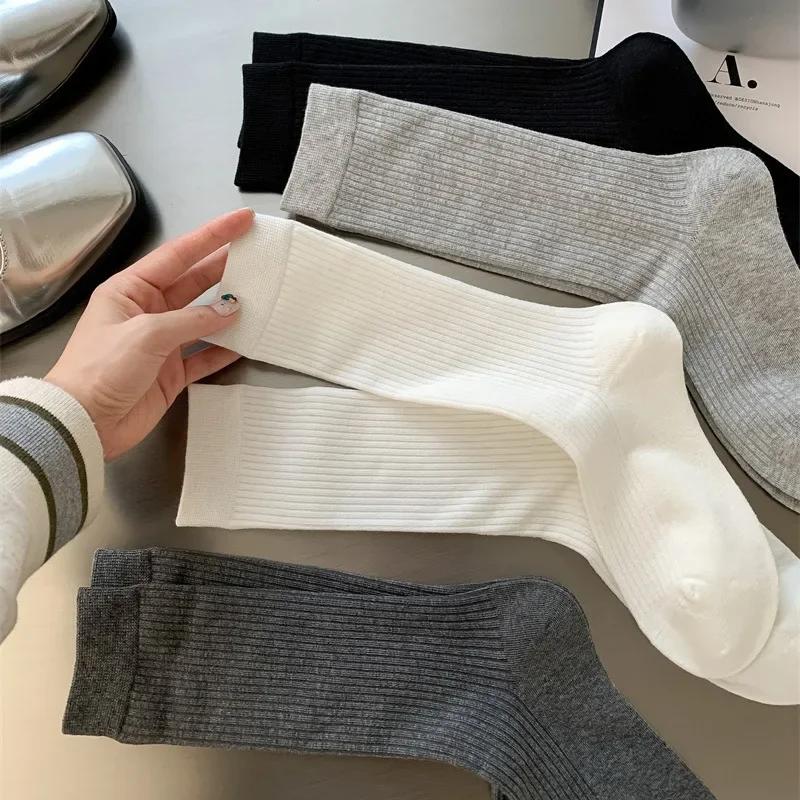 Korean Stripe Long Socks for Women Girls Simple Simple Cotton Socks Japanese Casual Pile Socks Fashion Stockings Accessories