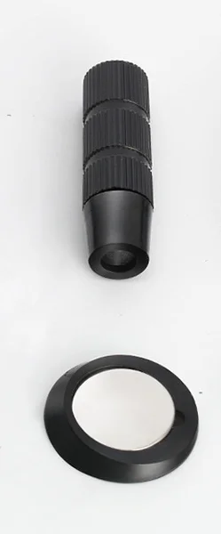 

Скрытый магнитный дверной стопор для пола с низкопрофильным основанием. Ветрозащитный, безопасная фиксация. Регулируемый стержень и способы установки.