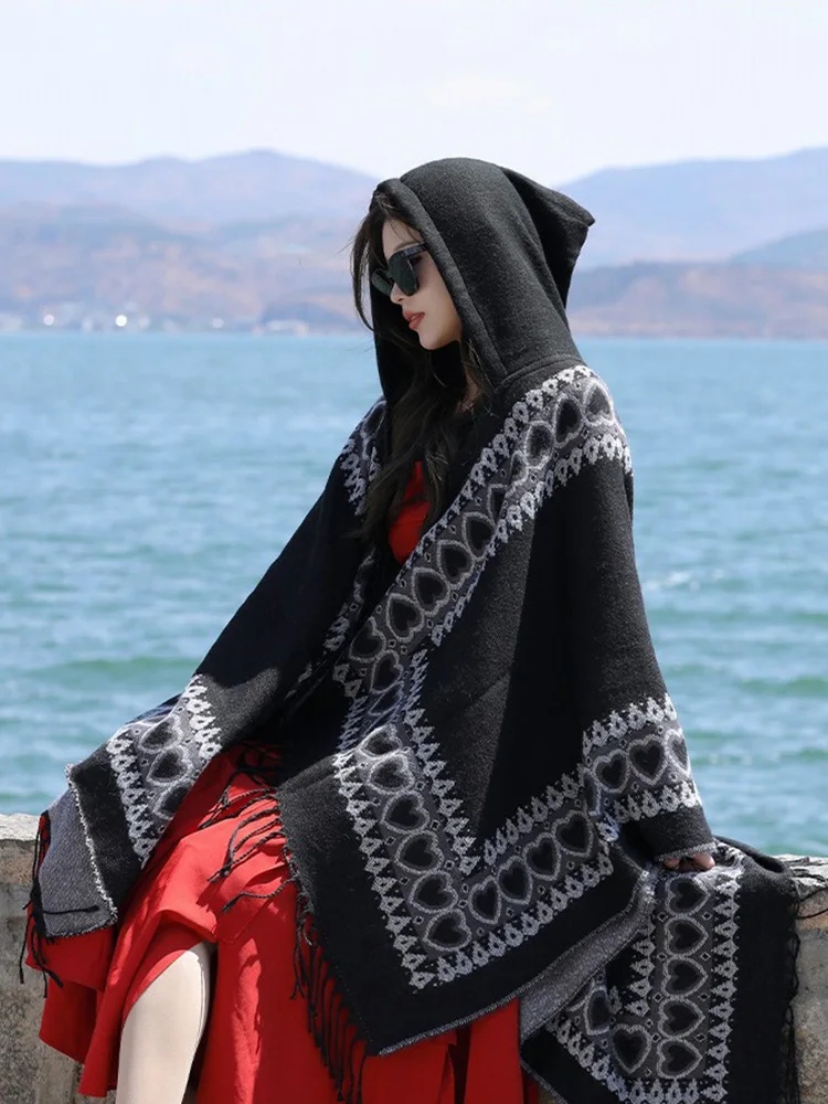 GypsyLady Vintage Knitted Chic Cloaks Capes Hooded Boho Spring Auturm Warm Blue Women Ethnic Capes Tassels Cloak Poncho Outwear