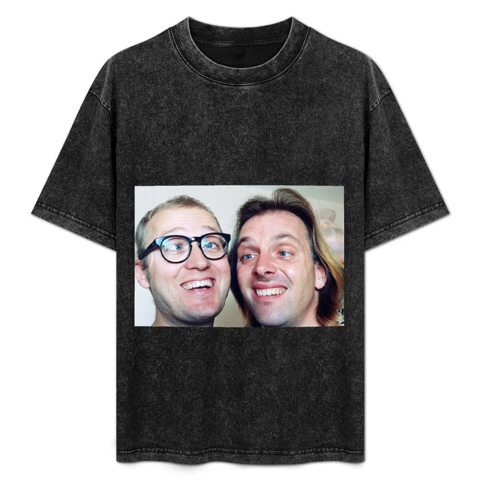 

Ade Edmondson and Rik Mayall T-Shirt Sports Casual Short Sleeve Cotton Tee
