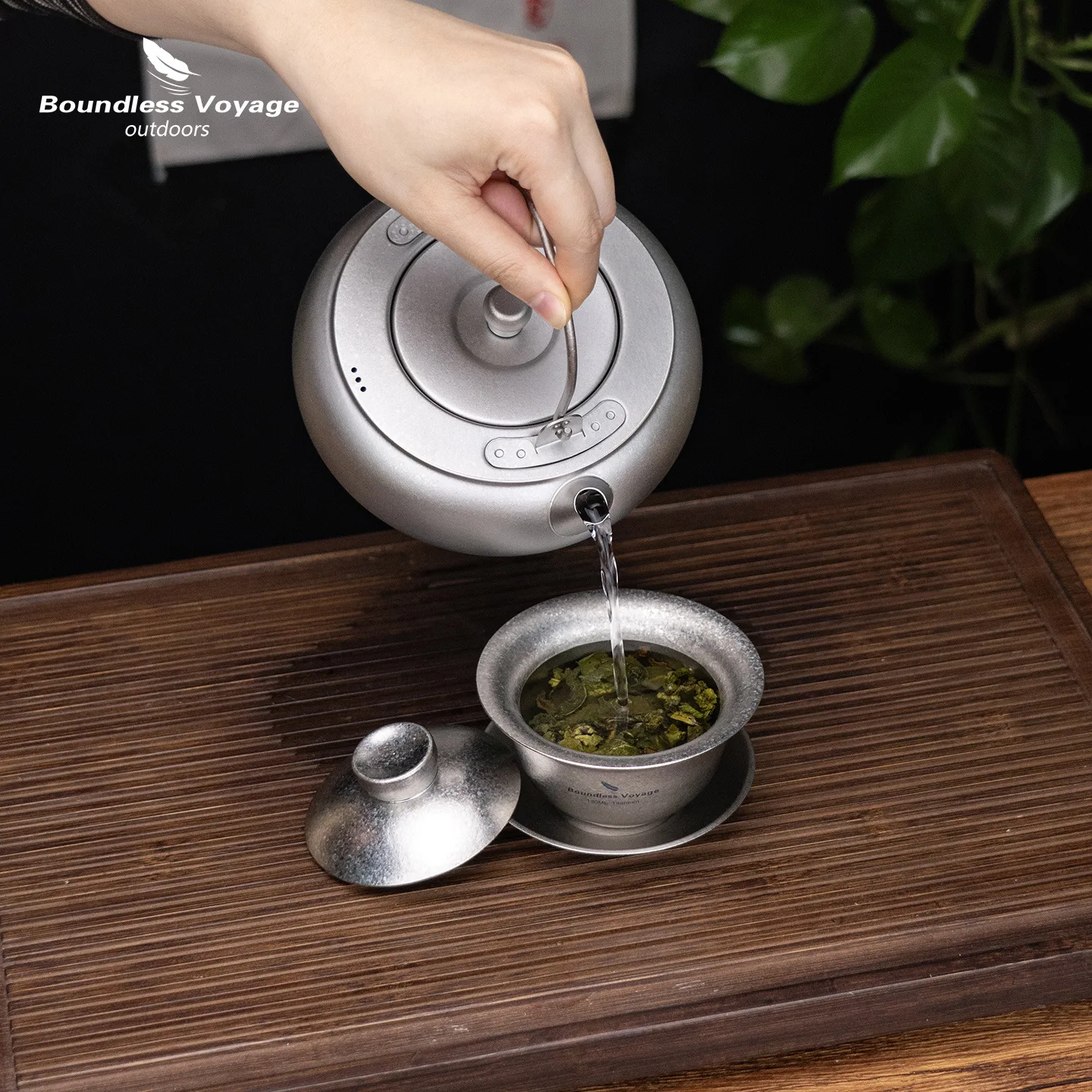 

Pure Titanium Kung Fu Tea Bowl With Tray Lid Titanium Tea Set 130ml,Portable Ultra Light,Outdoor Camping, Home Use, Travel,A1612