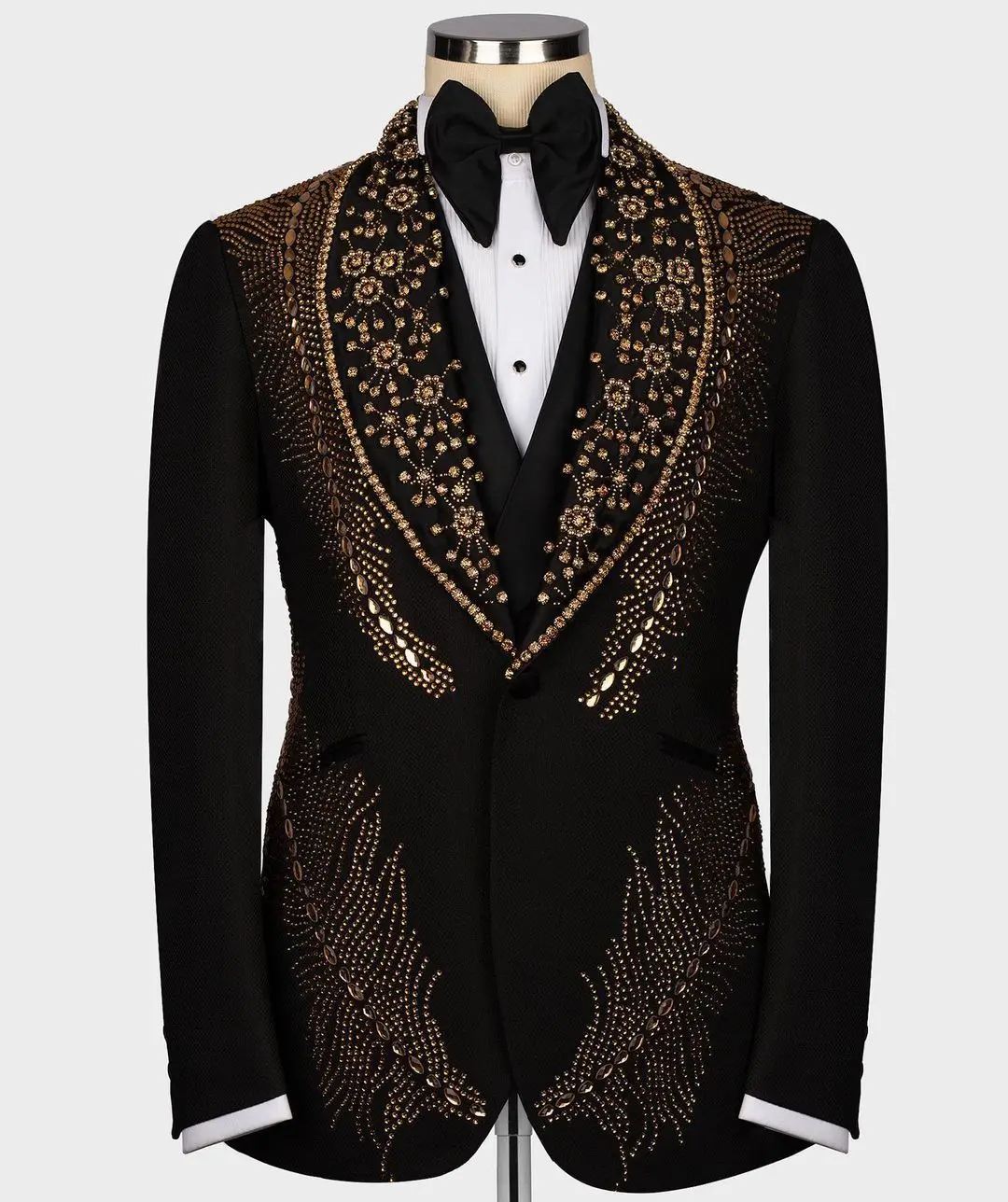 Luxury Beads Diamonds Sparkly One Piece Blazer Men Suits One Button Wide Lapel Formal Prom Wedding Groom Plus Size  Tailored