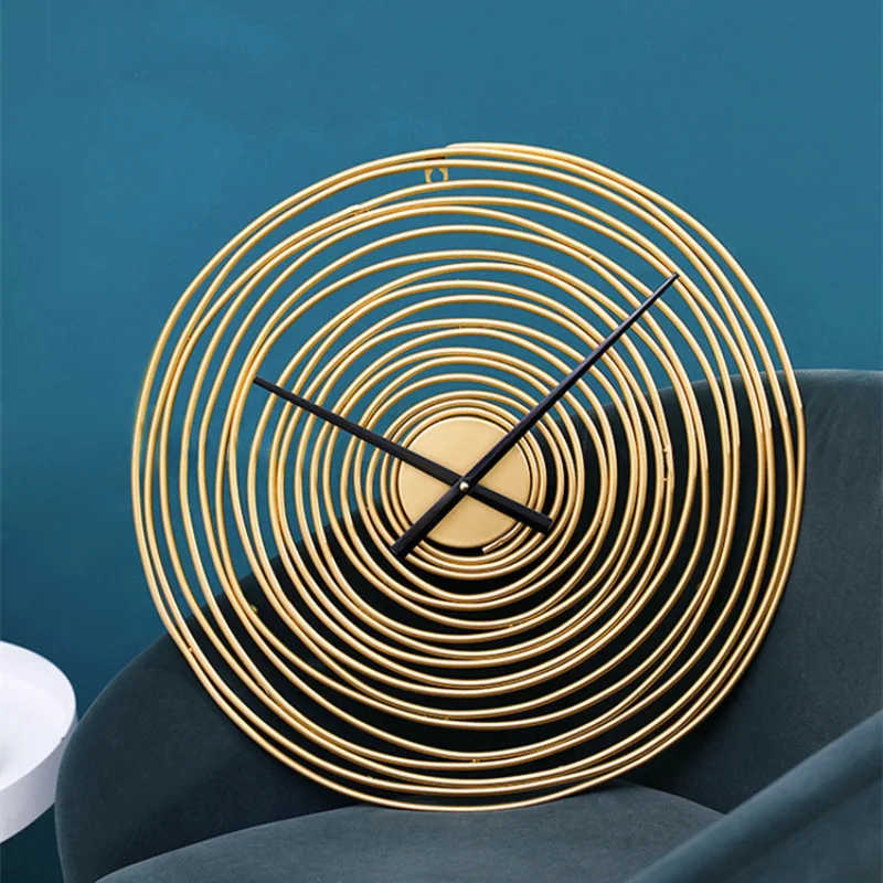 Metal Decorative Clock Nordic Creative Personality Gold Wall Clock Silent Quartz Wall Watch Home Living Room Bedroom Decoration