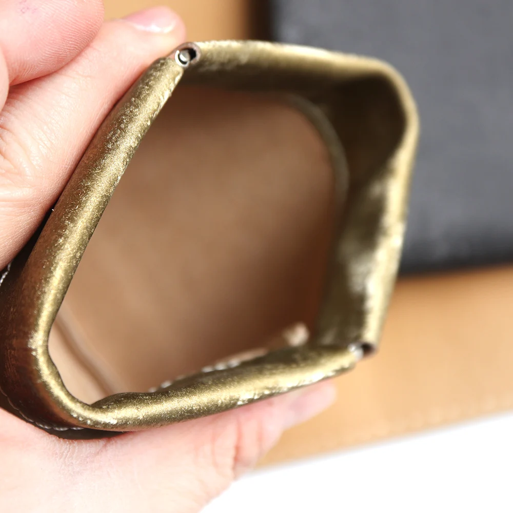 Luxury Silk Leather Mini Pouch Custom Letters Popular Velvet Card Coin Purse Persoanlize Name Female Suede Clip Pocket Wallet