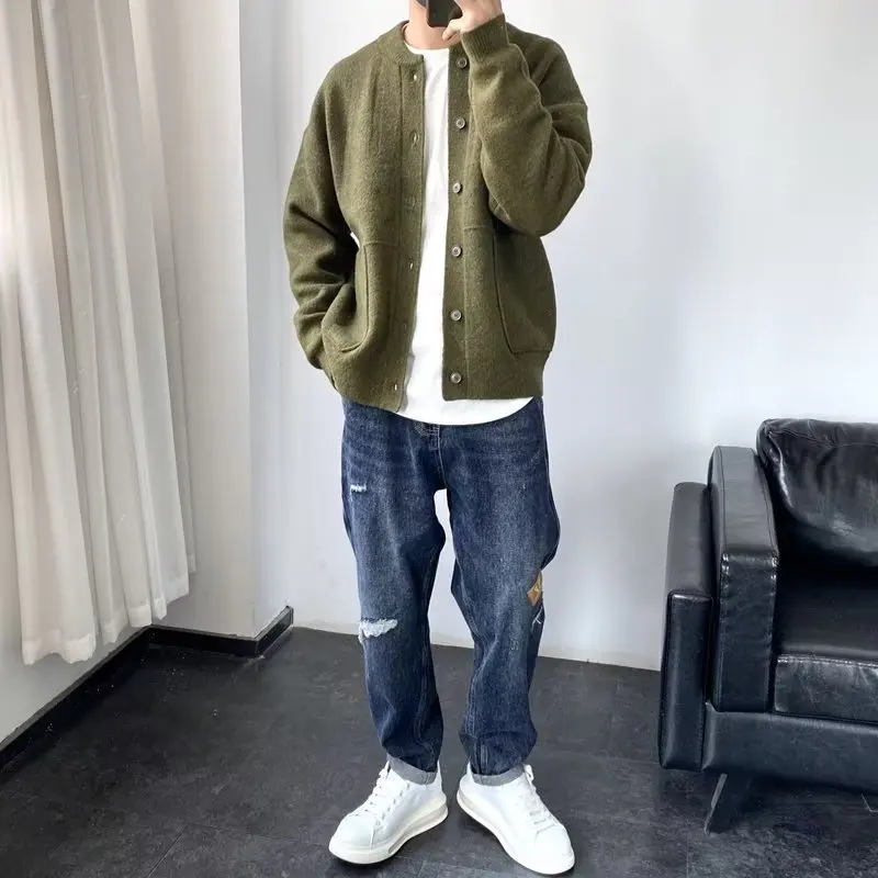 

Y2k осенне-зимний тренд для мужчин, вязаный кардиган, простой стильный однотонный свитер, куртка с круглым вырезом и сильным дизайном