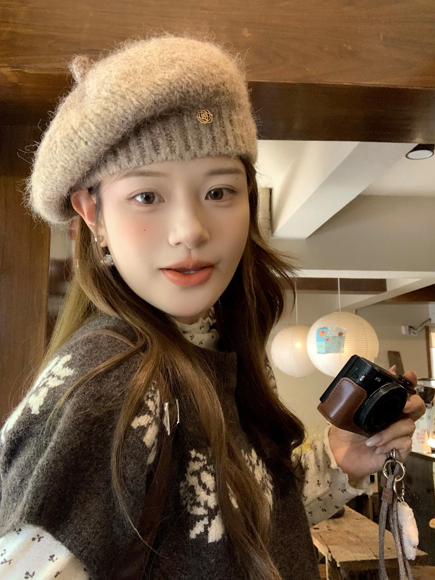 Chic Khaki Furry Beret Hat Women's Warm Ear Protection Versatile Artist Capsule Style Vintage Unisex Autumn Winter New Arrival