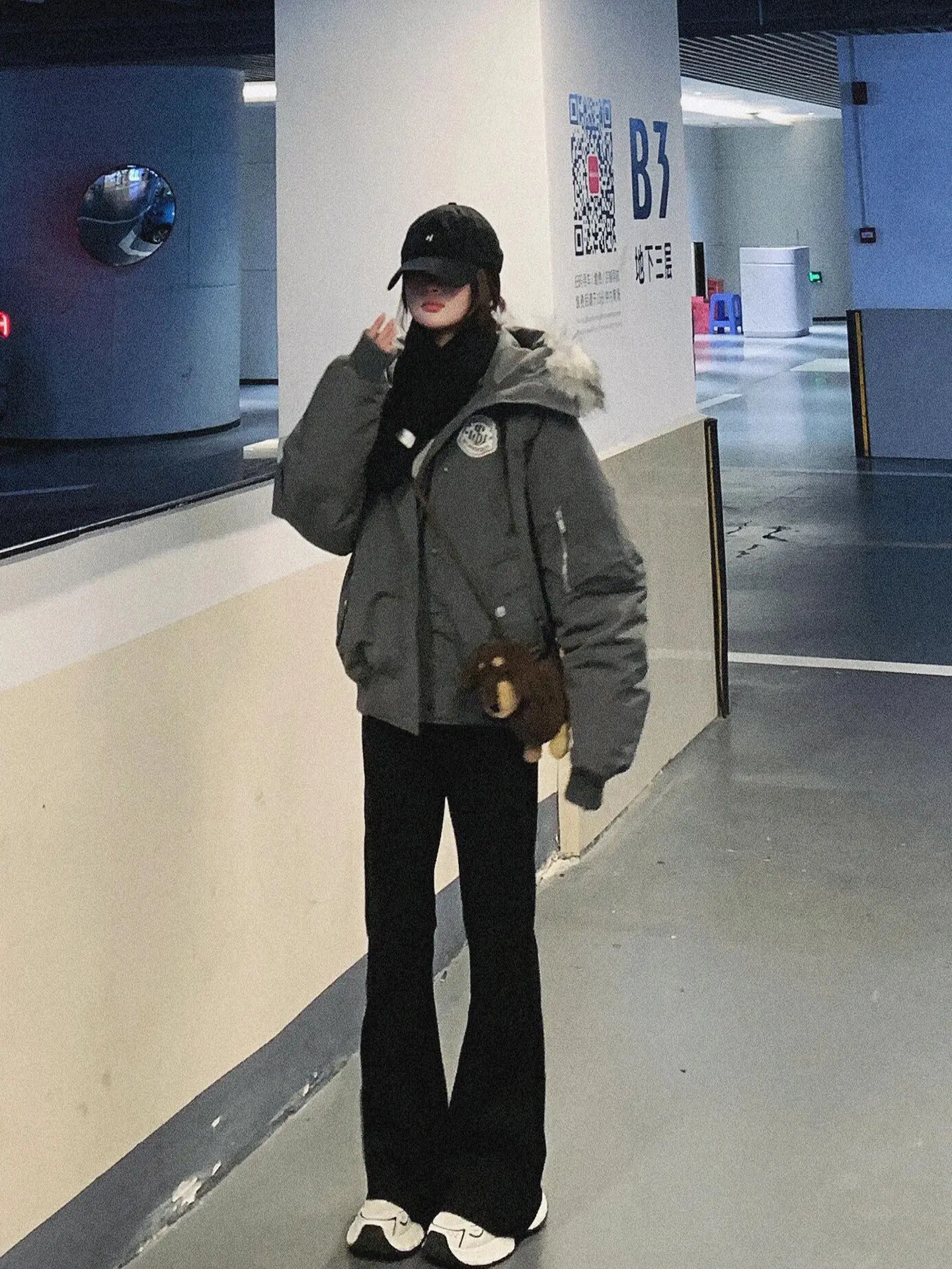 

Parkas Oversize Womens Autumn Comfortable Long Urban Open Cotton-Padded Round Neck Cargo Plush College Female Mid-Coat Classic