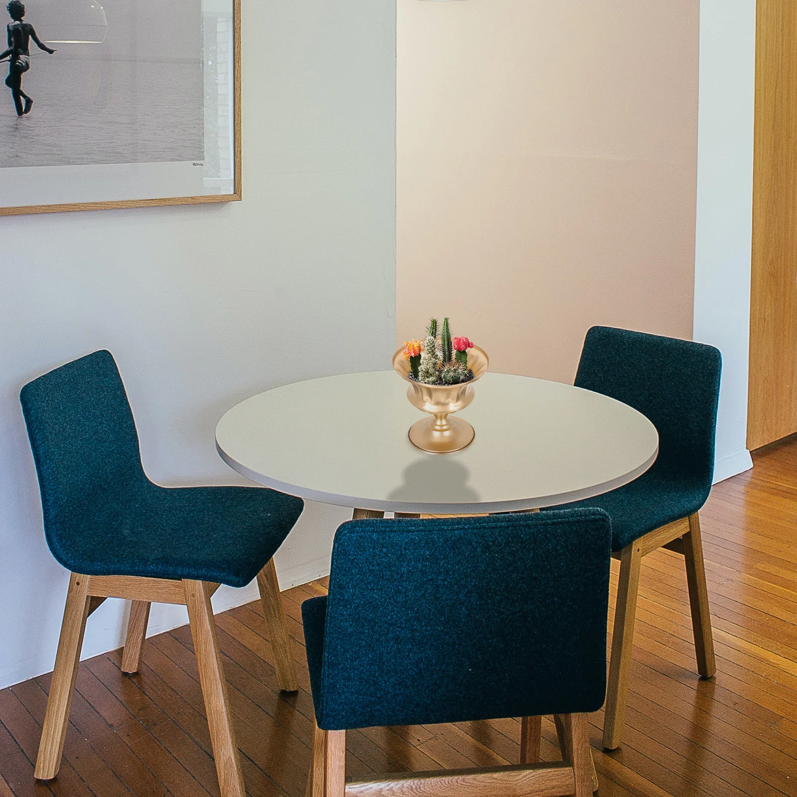 

Iron Art Flower Pot Vintage Floral Arrangement Container for Wedding Party Home Office Decoration Tabletop Vase Decor