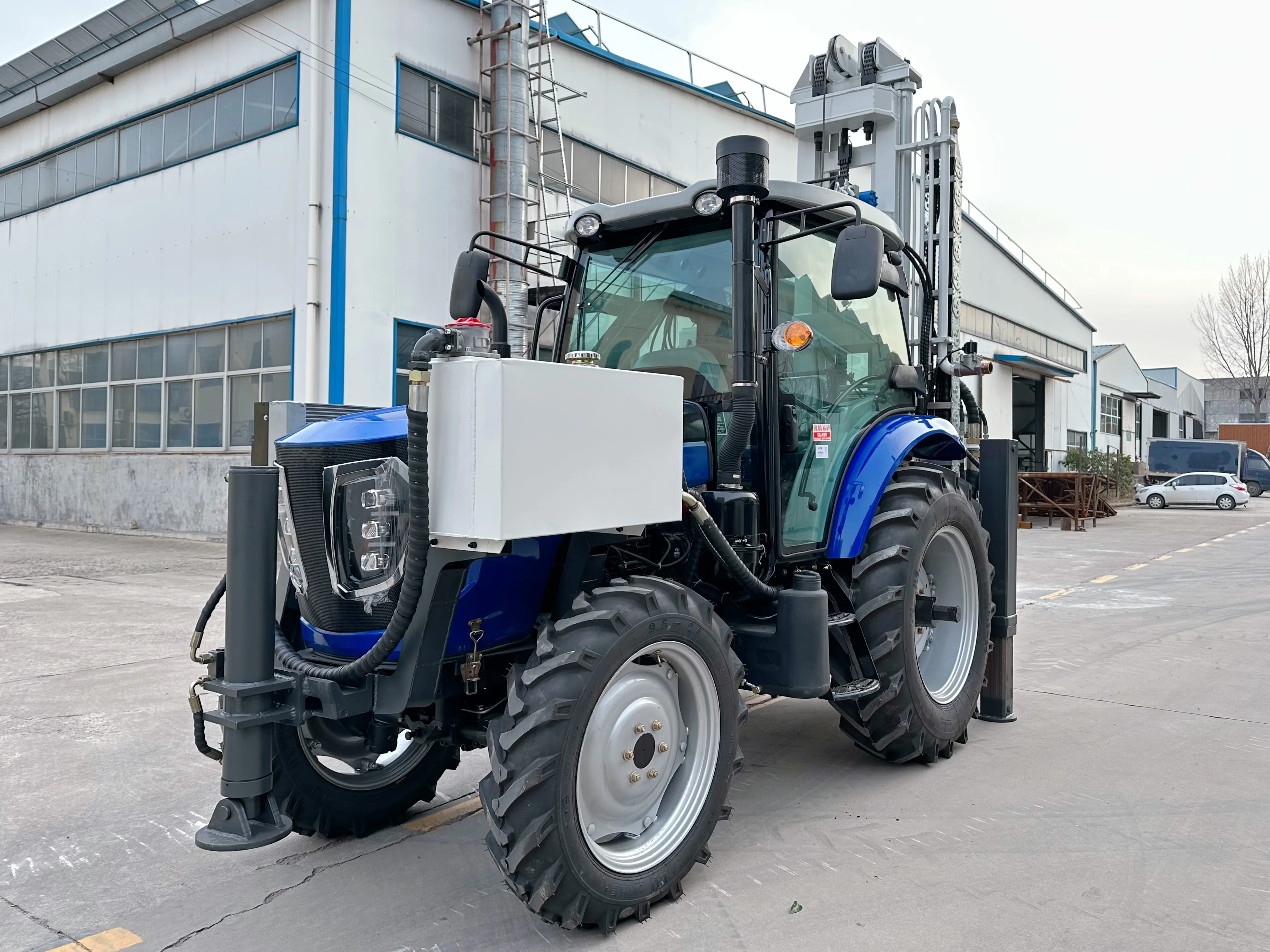 맞춤형 200m 300m 완전 유압식 고품질 트랙터 장착형 휴대용 소형 수중 시추기