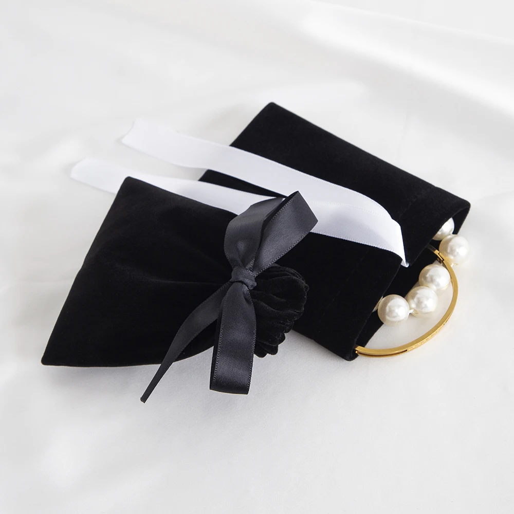 5Pcs Black Jewelry Velvet Bowknot Bag Earring Ring Pendant Braelet Headset Phone Packaging Pouch Wedding Favors Pocket Organizer