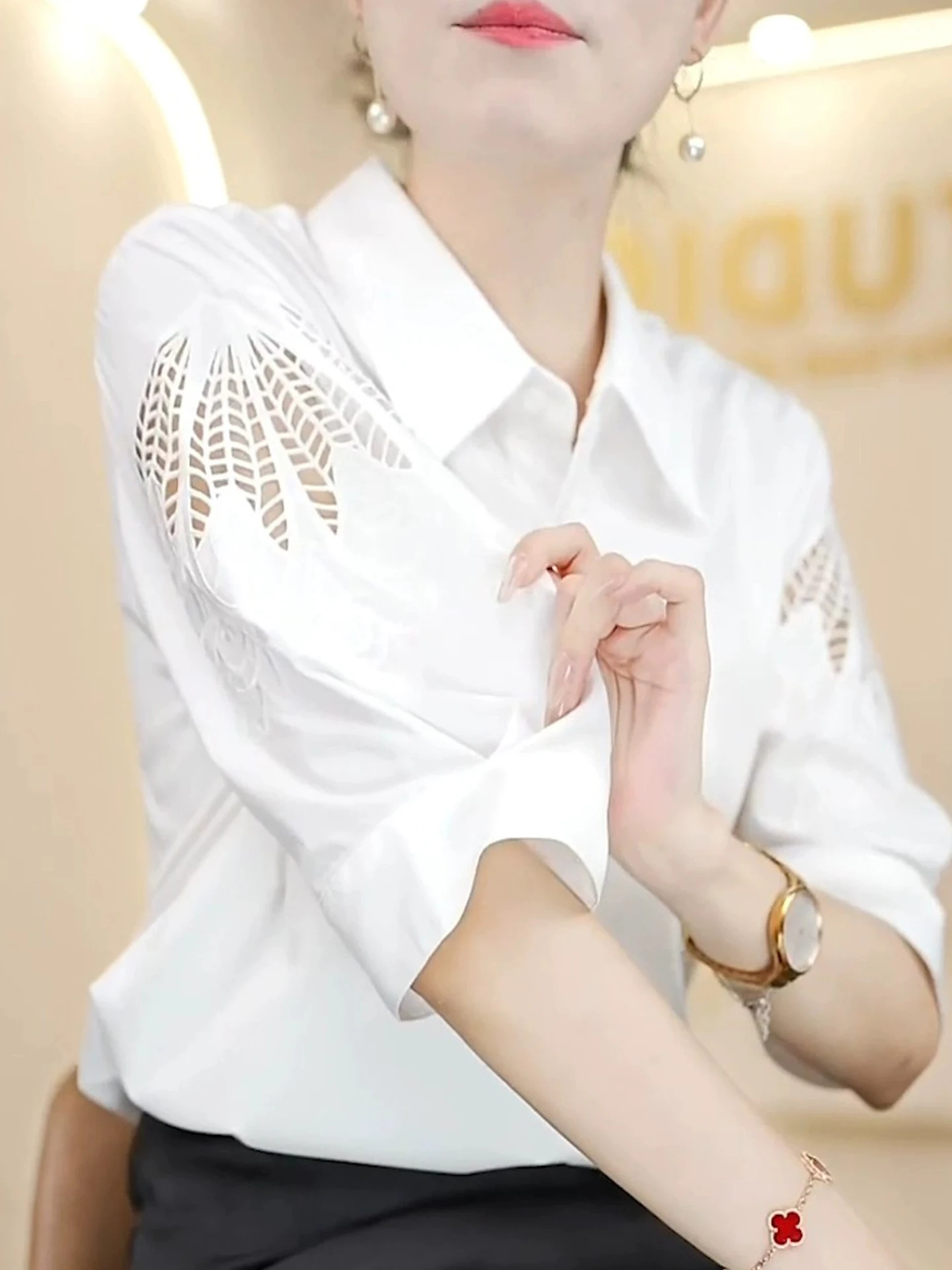 Faionable Hollow Out Design Damen irt Korean Sle Pure Color Simple Match All Seasons Casual Faion Top Sommer 2025