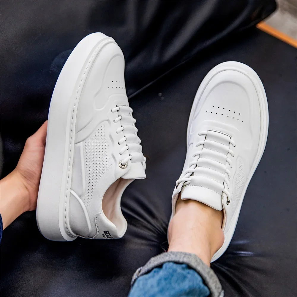 Trendy Low-top Foam Sole White Casual Sneakers For Men 2024 Spring New Arrival Niche Versatile Men's Shoes Thick Bottom