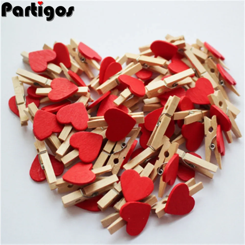 

50pcs/lot Red Heart Love Wooden Clothes Photo Paper Peg Pin Mini Clothespin Postcard Clips Home Wedding Decoration Stationery