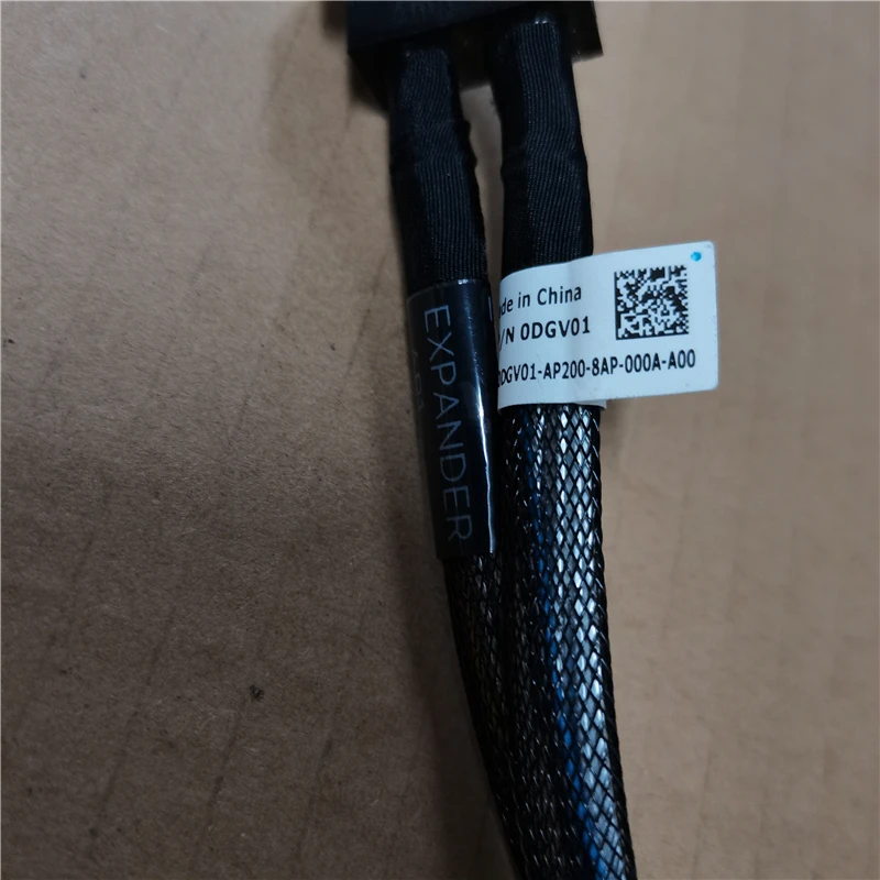 Nuevo para Dell PowerEdge R940XA Cable de datos de disco duro de plano posterior SFF8643 DGV01