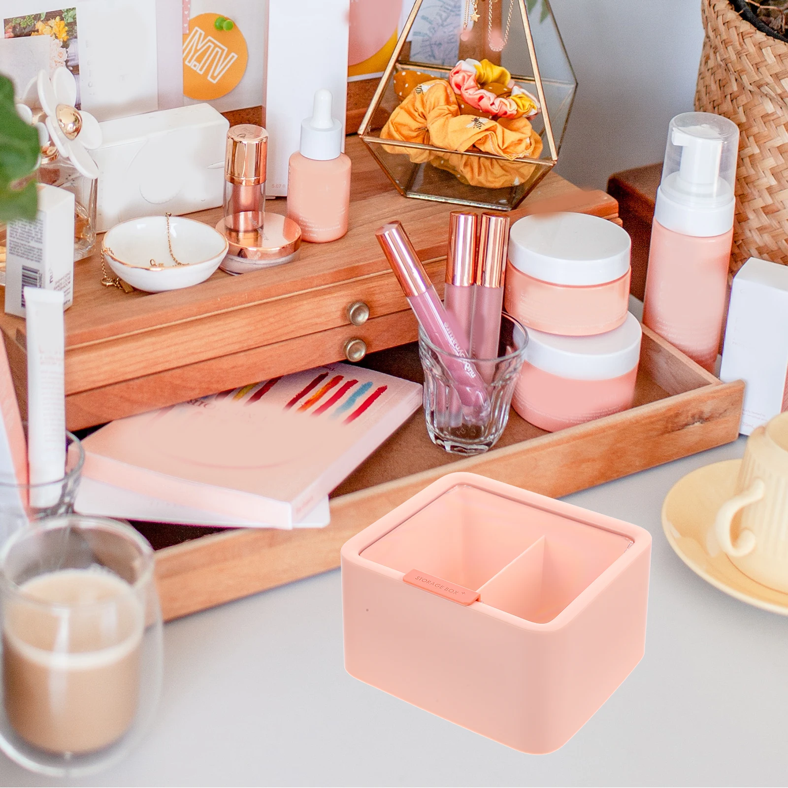 

Makeup Storage Box Cotton Swab Holder Pad Sponge Case Compartments Container ABS ganizer Lipstick Holder Box Powder Puff