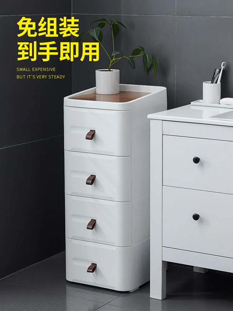 Toilet, kamar mandi, rak celah, lemari penyimpanan toilet, loker, rak mesin cuci, rak, perlengkapan besar.