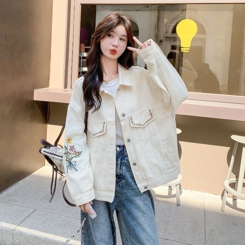 

Women's Versatile Fresh Cute Embroidered Denim Jacket 2025 Spring Autumn New Loose Youth Casual Sweet Student Workwear Top