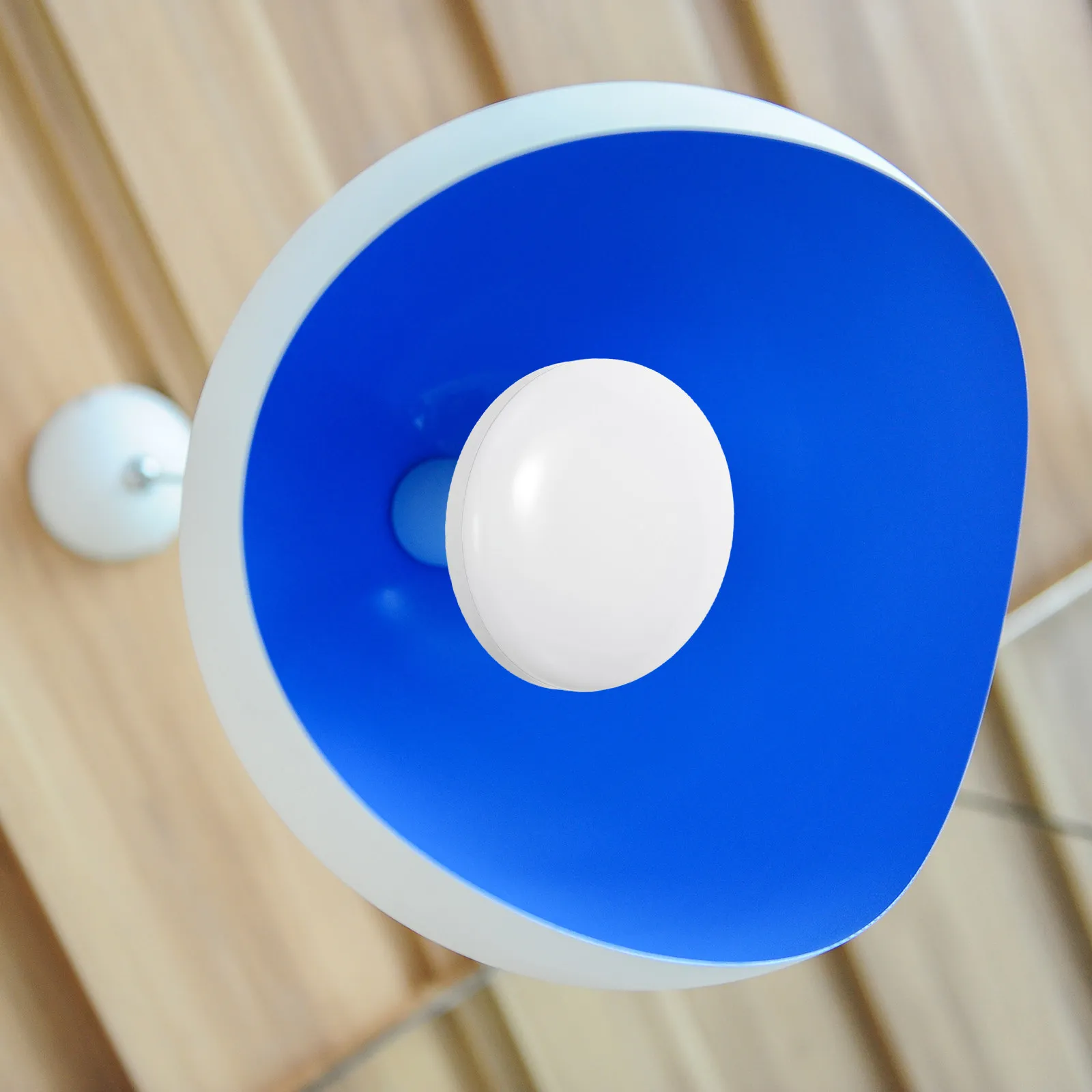 

Мощная светодиодная лампа E27 15 Вт, ультраяркая, для внутреннего освещения, плоская, с винтовым цоколем, замена обычной лампы