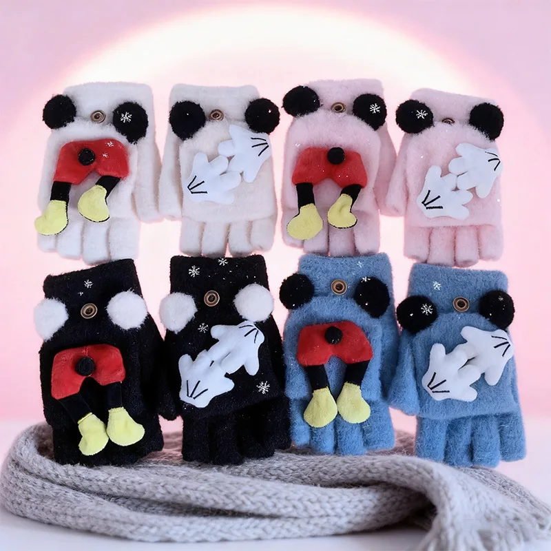 

1-5PSC Children's Mickey Mouse Winter Gloves (Unisex for ages 4-12) Featuring an adorable cartoon design, these thickened, cold-