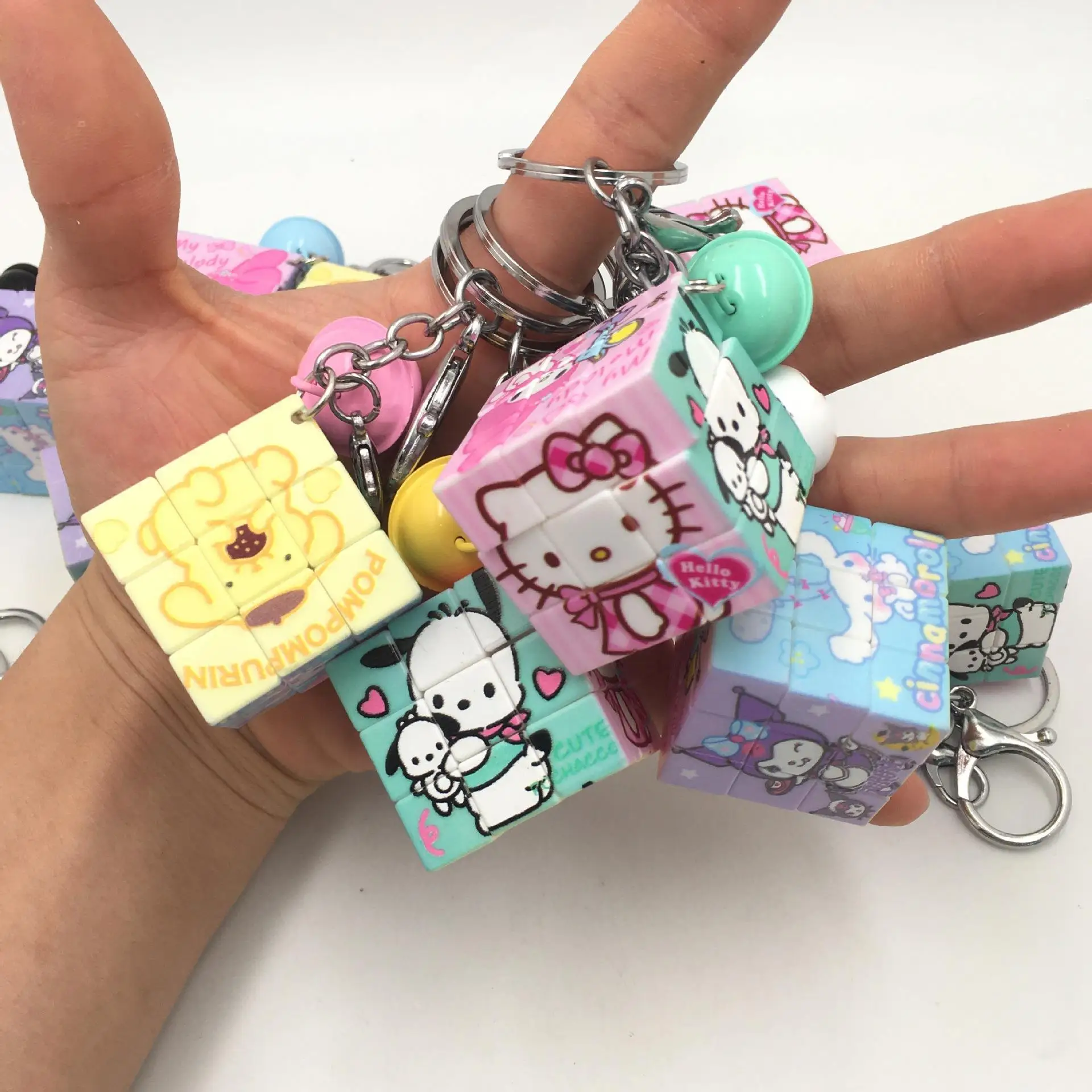 Sanrio Rubik's Cube พวงกุญแจ Kuromi Cinnamoroll pochacco Melody Hello Kitty กระเป๋าอุปกรณ์เสริมแบบแขวนจี้สำหรับเด็กผู้หญิงเด็กน้อยของขวัญ