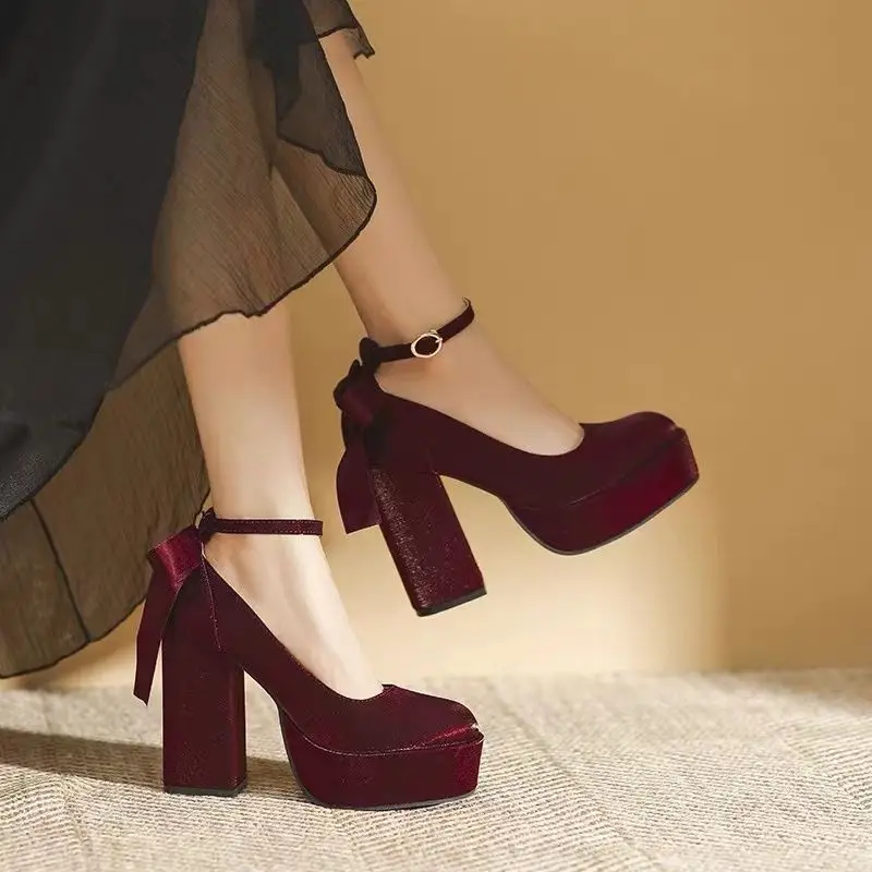 

Bride Wedding Shoes Women's Red Mary Jane Petite Platform Chunky Heel Single Strap Round Toe Pearl Pumps