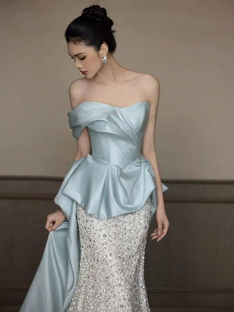 Vestido de Noche Azul de Alta Costura 2026, Nuevo Estilo Elegante sin Tirantes con Lentejuelas, Cola de Pez de Alta Gama para Compromiso, Banquete y Brindis Nupcial