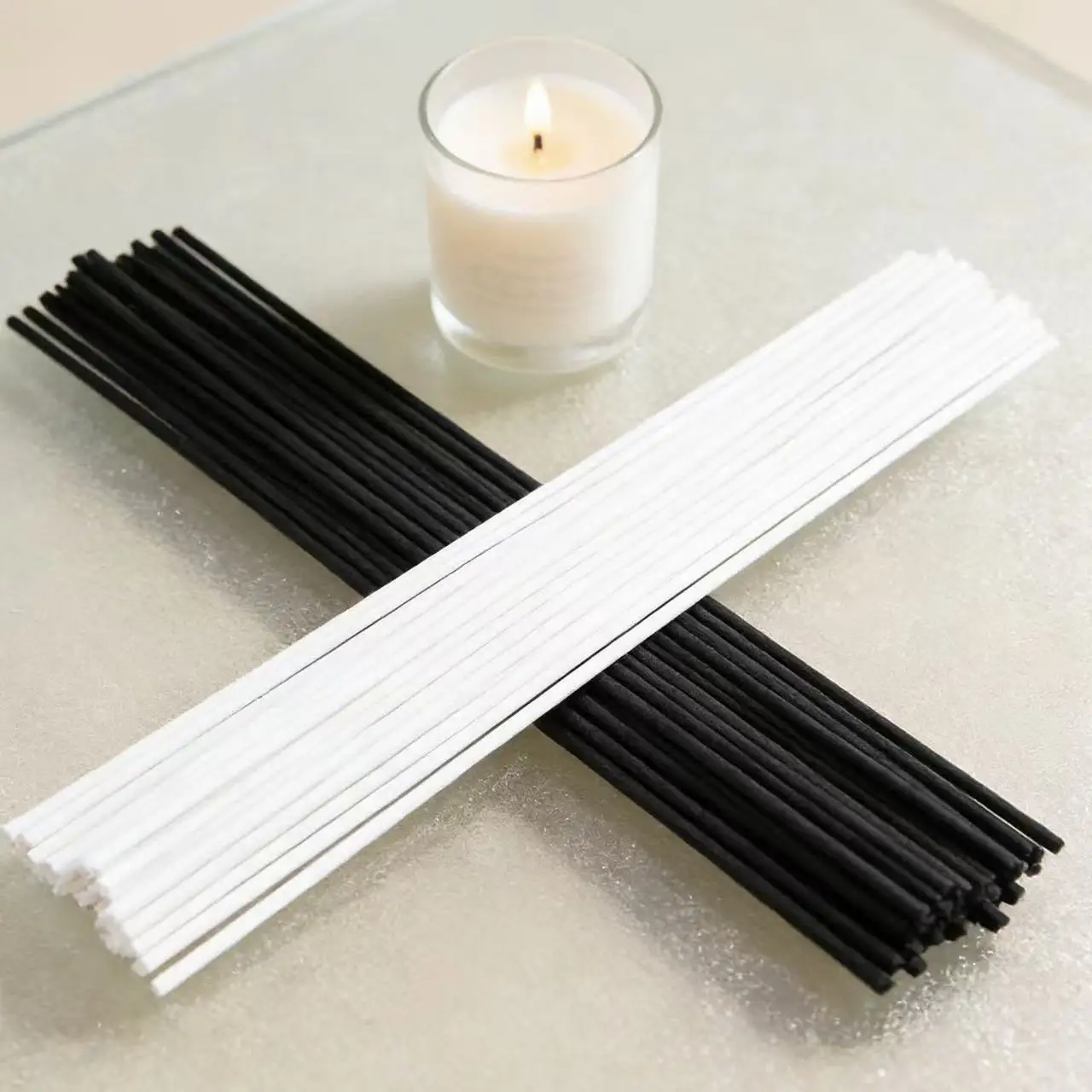 50Pcs Dia 5mm, 4mm, 3mm, Eco Friendly Fiber Essential Oil Diffuser Sticks, Black and White Home Diffuser, Fragrance Sticks
