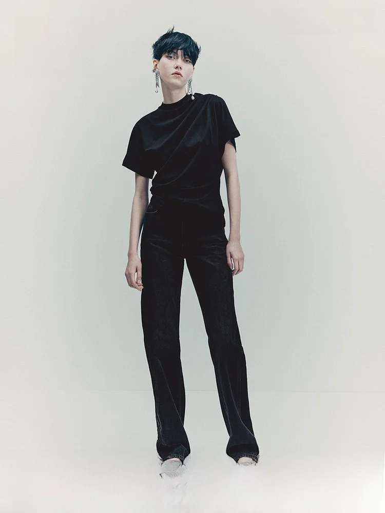 

H&M Весенняя новая женская футболка из драпированного хлопка ort Sve Slim Fit, повседневная, базового цвета, весна 2026 309078