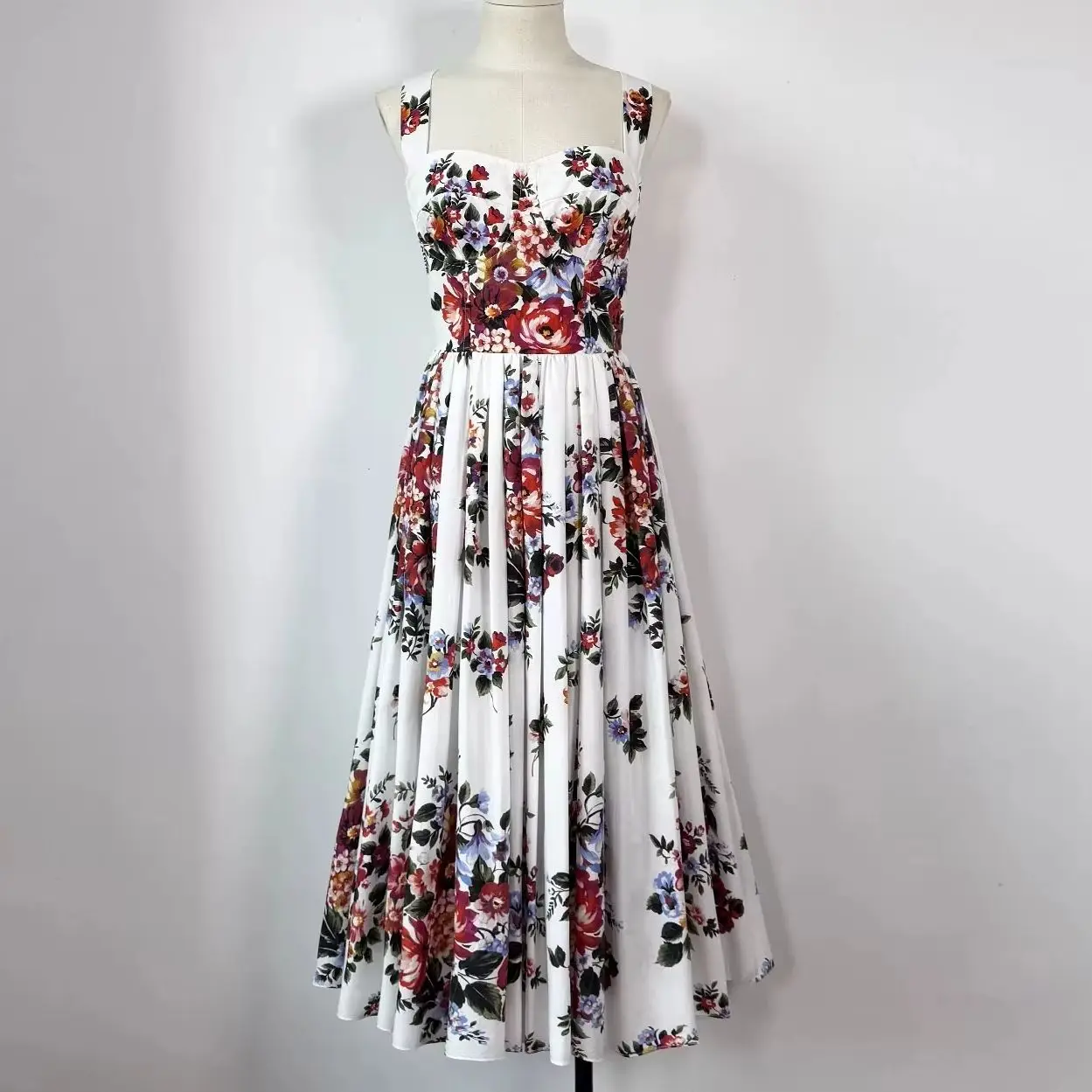 Neues Sommerkleid mit Elastischem Blumenmuster, Langes Damenkleid mit Spaghettiträgern, Gepolsterten Cups, Rückenfreies A-Linien Boho Midi-Kleid