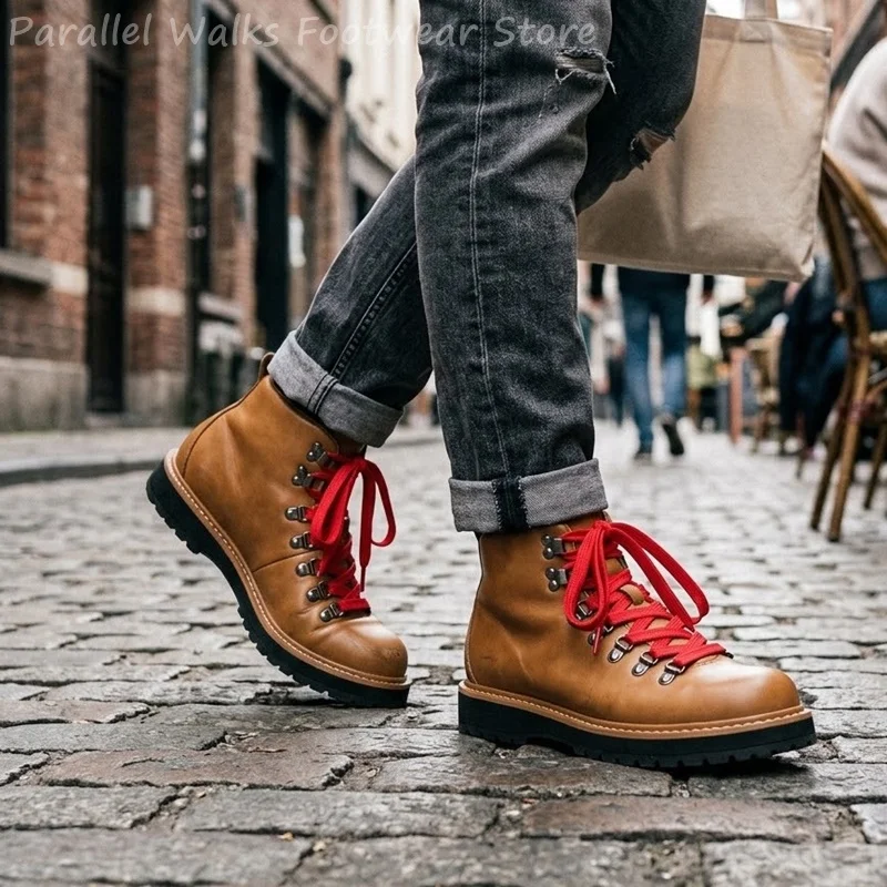 Botas de senderismo retro para hombre, con suela gruesa y diseño de tacos, con cordones y anilla en forma de D, botines con cordones en color rojo contrastante, ideales para actividades al aire libre, montaña, trabajo, uso militar y uso casual.