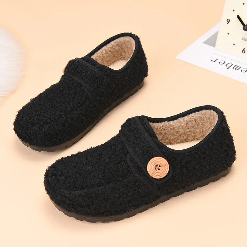 أحذية شتوية جديدة سميكة من الفرو أحذية نسائية دافئة من القطن Boken أحذية مسطحة مضادة للانزلاق للأمهات