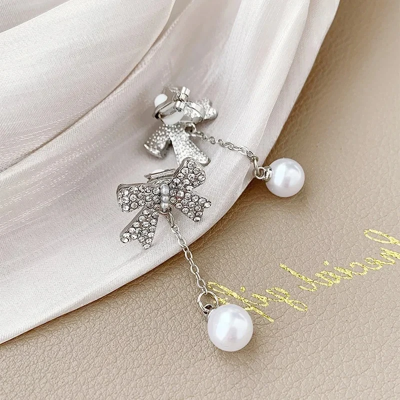 Rhinestone Butterfly Bow No Hole Ear Clips Trendy Zircon Bowknot Pearl Clip Earring Without Piercing for Women Party Wedding - view 4
